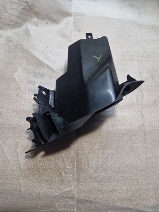 Guantera para Yamaha xmax 300cc. 2017-2020.