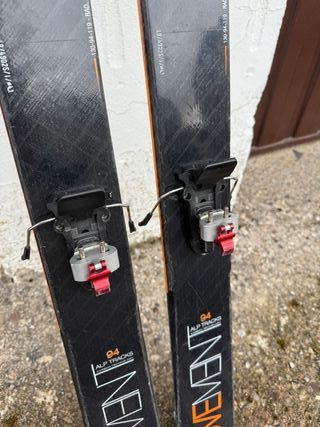 Esquis travesia Movement AlpTracks 94 177