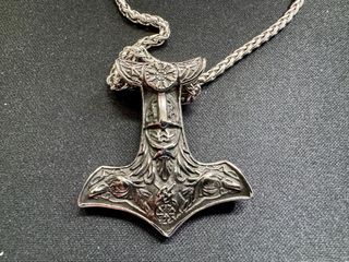 COLLAR VIKINGO MARTILLO DE THOR ACERO