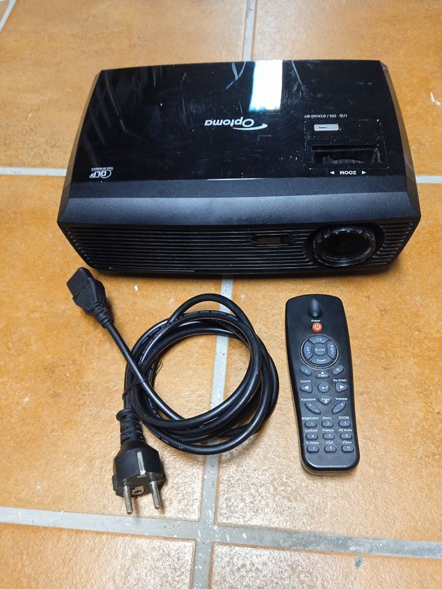 Proyector Optoma,”GANGA”