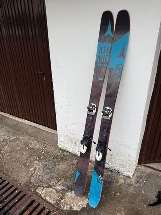 Esquis Atomic Automatic 102 180