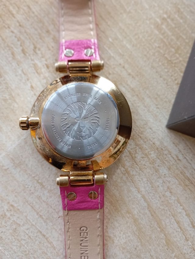 Reloj analógico Anne Klein