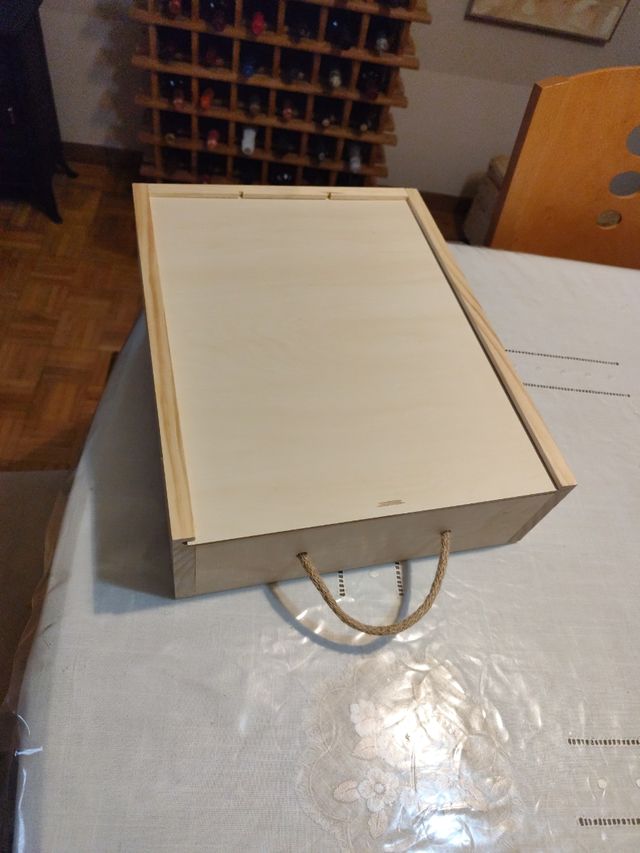 Caja madera