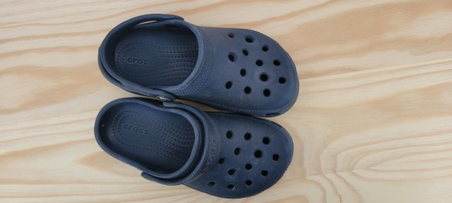Sandalias Crocs azul para nin@os