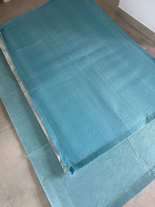 Aislante térmico reflexivo de burbujas