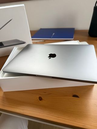 Macbook pro 13” touch bar.