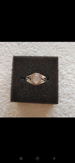 Anillo de plata