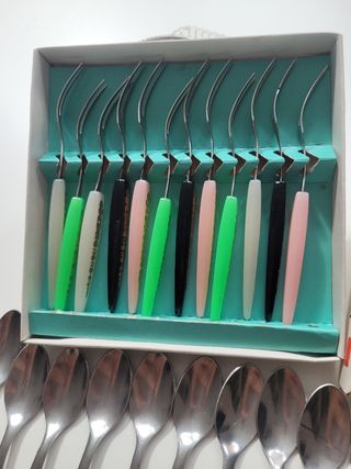 Juego tenedores y cucharas