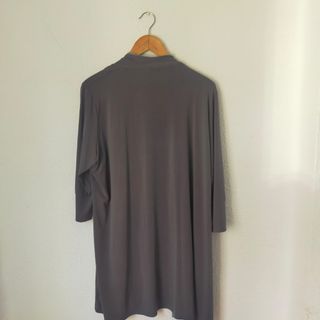 Precioso conjunto suéter y cárdigan eleg