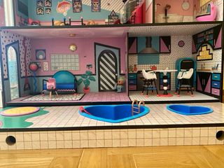 Casa de muñecas LOL