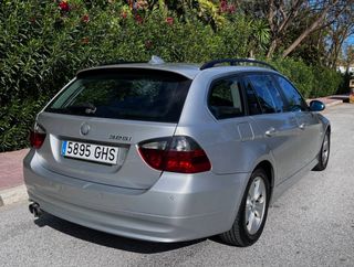 BMW 325i Touring 218 CV Auto