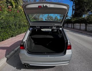 BMW 325i Touring 218 CV Auto