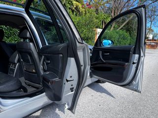 BMW 325i Touring 218 CV Auto