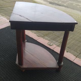 ANTIGUA MESA ESQUINERA ESTILO IMPERIO