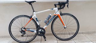 Bicicleta de carretera de carbono