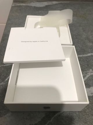 Caja  AirPods