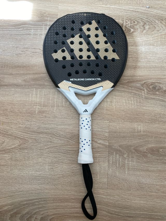 Adidas Metalbone Carbon CTRL