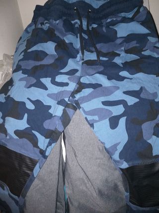 pantaloni mimetici sportivi