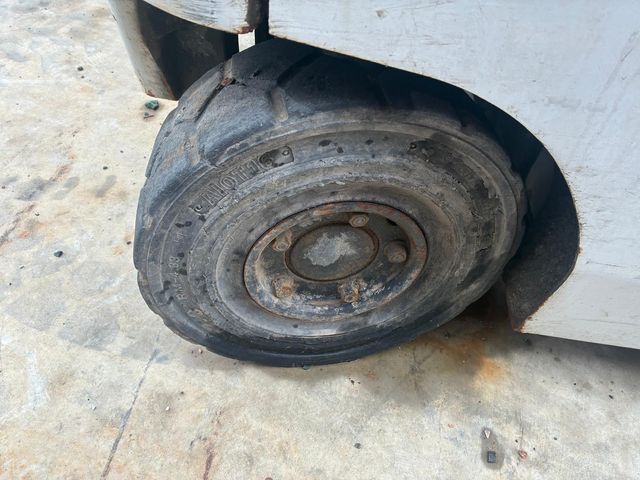 CARRETILLA ELÉCTRICA NISSAN Q02L25CU