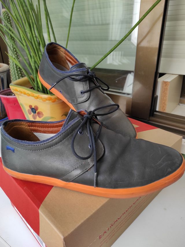 Zapatos hombre azul Camper
