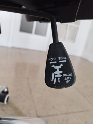 Silla escritorio ergonómica como nueva
