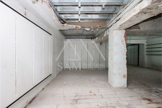 Local comercial en venta en Vilapicina i la Torre Llobeta en Barcelona