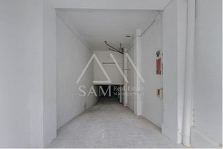 Local comercial en venta en Vilapicina i la Torre Llobeta en Barcelona