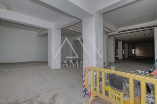 Local comercial en venta en Vilapicina i la Torre Llobeta en Barcelona