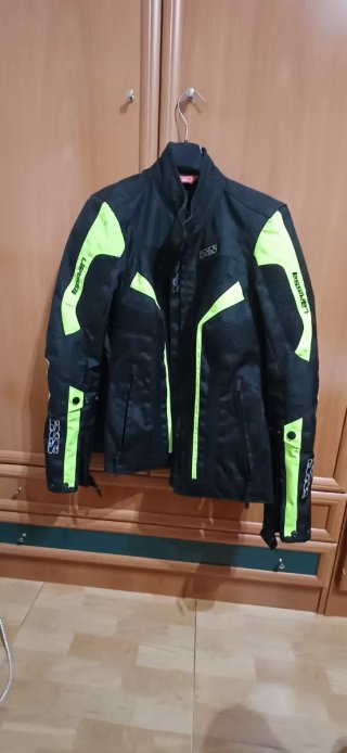 Chaqueta moto mujer tallaS con sus protecciones