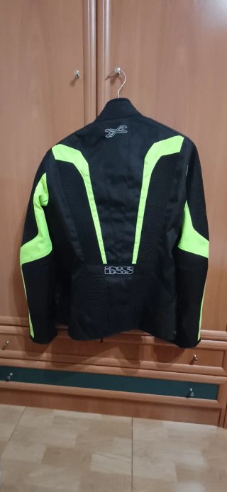 Chaqueta moto mujer tallaS con sus protecciones