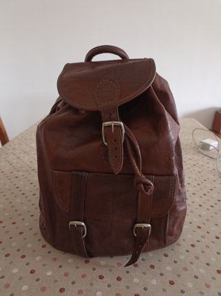 Mochila cuero