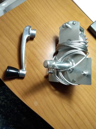 Seat 600D Elevalunas y Maneta Aluminio    Nuevo