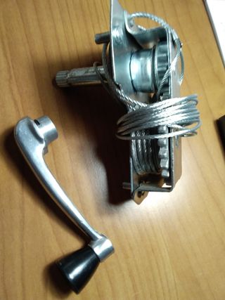 Seat 600D Elevalunas y Maneta Aluminio    Nuevo