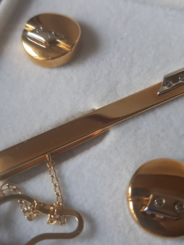 Chapado oro corbatero y gemelos 