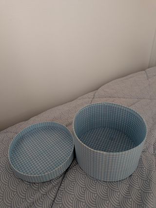 Set de cajas de regalo cuadros y dibujos