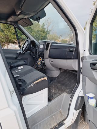 Mercedes-Benz Sprinter 2013