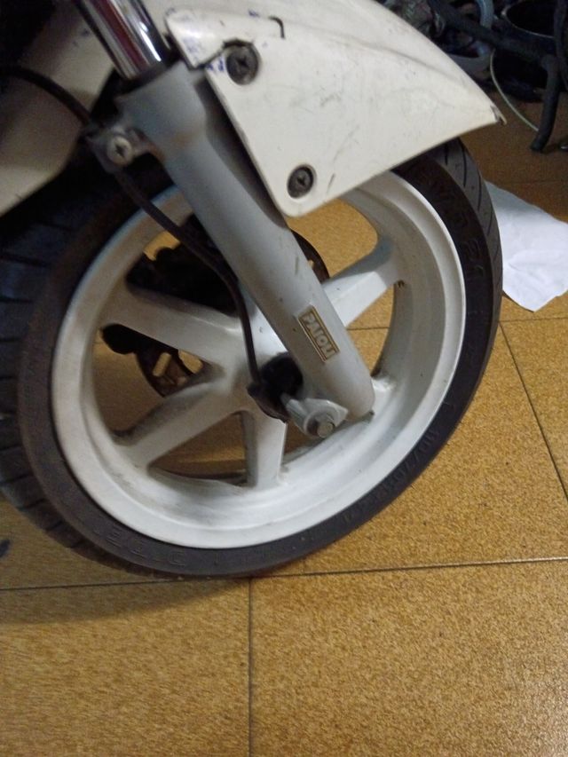 Rueda delantera Jog rr