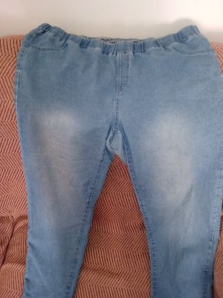 Pantalón elástico