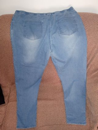 Pantalón elástico
