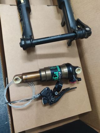 Horquilla y amortiguador Fox