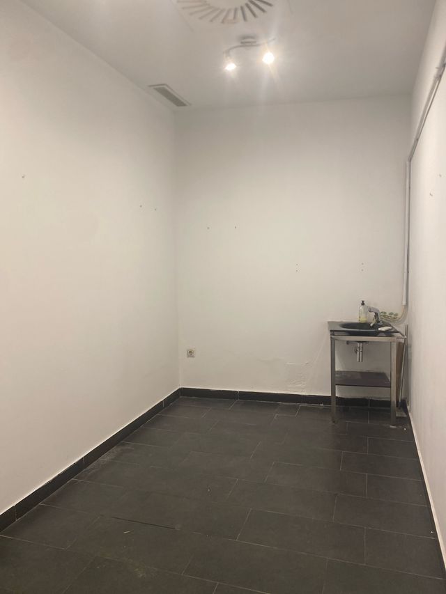 Alquiler gabinete en centro deportivo