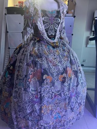 Traje de fallera 
