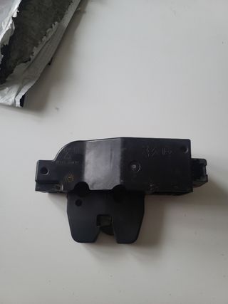 Cerradura maletero citroen peugeot