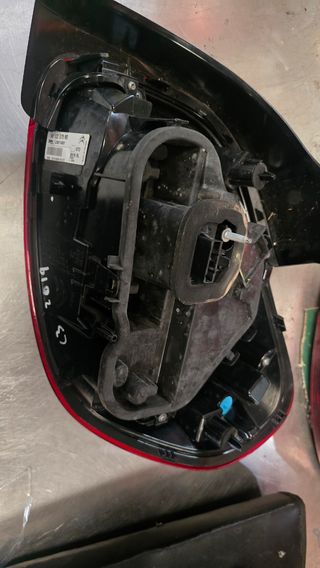 Piloto trasero izquierdo c3