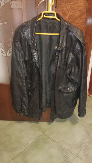 CHAQUETAS DE CUERO