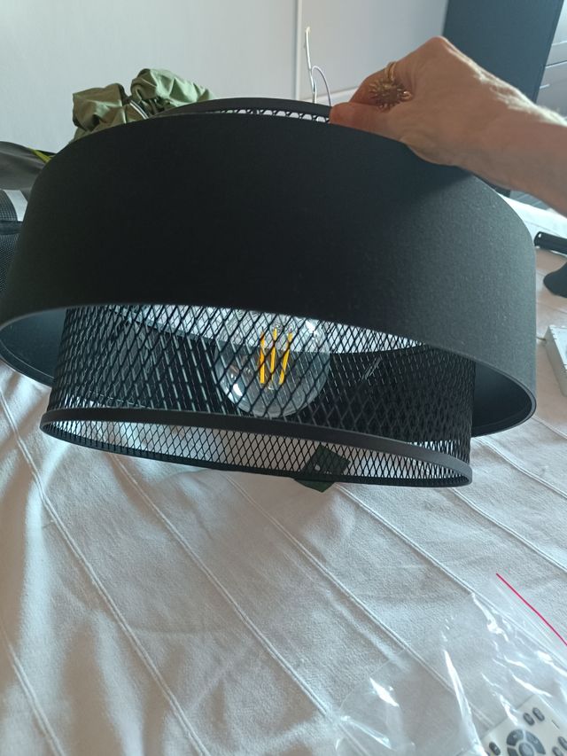 Lampara negra metal nueva diseño