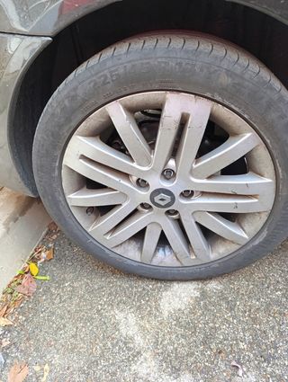 Llantas originales Renault 17"