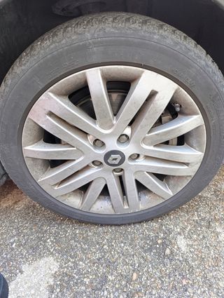 Llantas originales Renault 17"