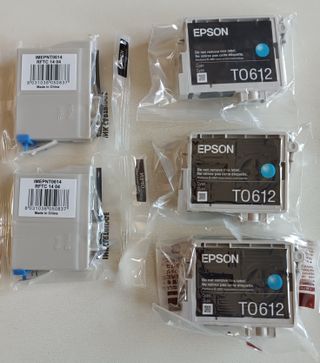 10 cartucce nuove per Epson Stylus + 4 quasi nuove