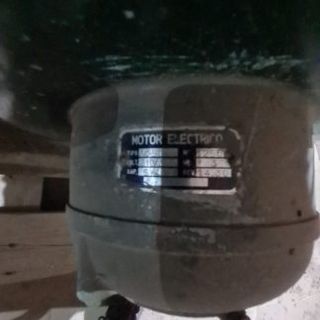 VENDO  Sierra cinta para madera Trifásica